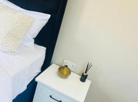 Emmanique Guesthouse，位于马翁的酒店