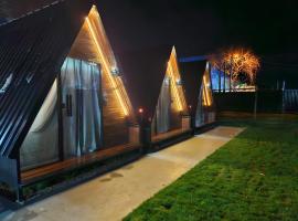 2205 Chalé Suíte CadClube Banheiro Privativo，位于普雷图河畔圣若泽的酒店