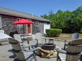 Beach House Short Walk to Kingsbury Beach