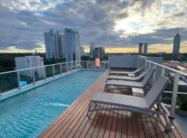 Comfortable 1 BR apt steps from Shopping del Sol