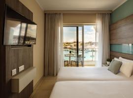 115 The Strand Hotel by NEU Collective，位于埃尔哥茨拉的酒店