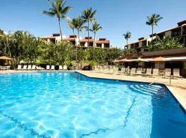 Beachfront Bliss Walk to Sand Pool Restaurants