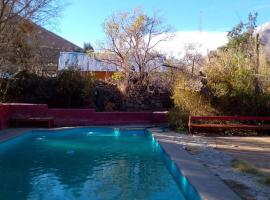 Lodge Gabriela Mistral，位于皮斯科艾齐的木屋