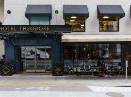 Hotel Theodore Seattle Downtown, Tapestry by Hilton，位于西雅图的酒店