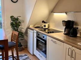 Lindas Strandkörbchen, OG mit Balkon，位于Elsfleth的酒店