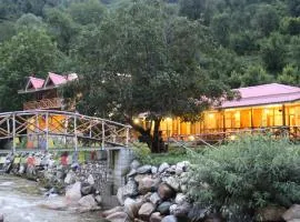 Zannat Riverfront Retreat - Tirthan Valley