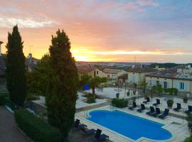 Logis Hôtel Restaurant de Bastar，位于雷克图尔的酒店