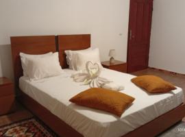 Pens&atilde;o restaura&ccedil;&atilde;o horizonte，位于Santa Joaquina的宠物友好酒店