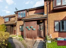 Hitchin - 2 Bedroom Maisonette