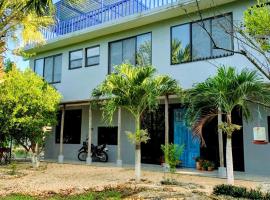 The Blue Eco Lodge，位于巴利亚多利德的酒店