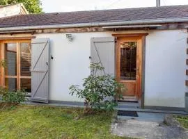 Studio en Bois avec jardin clos