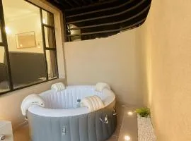 Cozy Appartement avec jacuzzi privatif