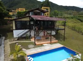 Casa Horizonte | Piscina, Zona social, Vista Lago
