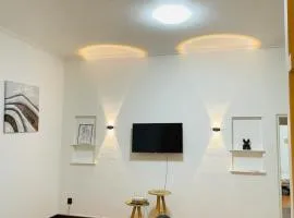 Centrally located, breezy apartment in Maputo