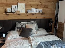 Farmhouse- Bed and Breakfast Kösslergut，位于采德豪斯的酒店