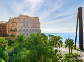"L'Or Bleu" exclusive location and beautiful apartment next to Promenade