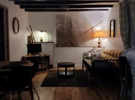 Studio indépendant T1, entre Nantes et Rennes，位于Conquereuil的酒店