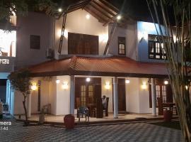 Royal Villa Polhena，位于马特勒的酒店