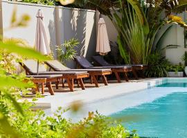 Lum Residence，位于阿杭格默的带泳池的酒店