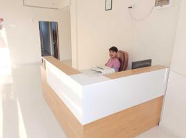 POP Hotel Dharti Villa，位于Pātan的酒店