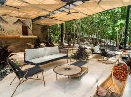 Hotel Banyan Doradal