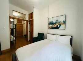 The Kensington on 44th