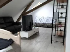 studio de l'ancienne gendarmerie