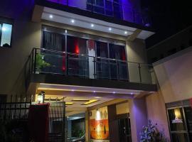 Javelin Palace Hotel，位于坎帕拉的酒店