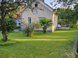 Little Cabin，位于Gnosjö的酒店