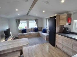 8 Berth Caravan Haven Marton Mere