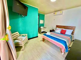 En-suite Paraiso #1，位于帕里塔的酒店