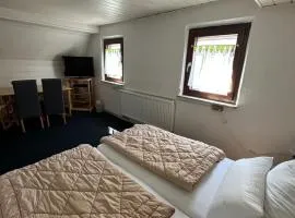 Corner Haus Large Room