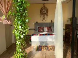 Casa Jasmin Bed & Breakfast
