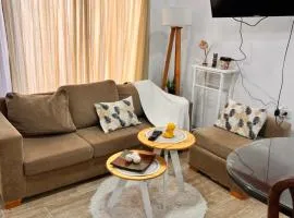 Casa de dos dormitorios en villa adela a 10 minutos del centro para 7 personas se aceptan mascotas