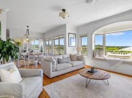Hillview House