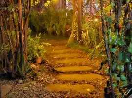 The English Filipina Secret Garden Resort
