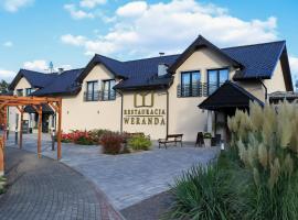 Weranda Apartments，位于莫什奇恩的酒店