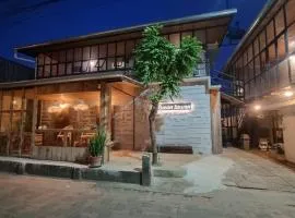 เรือนตะวัน เกาะล้าน RueanTawan Kohlarn