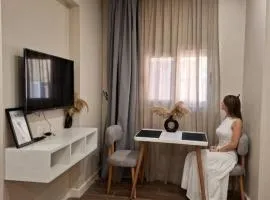 modern studio- 7 min from aswan station