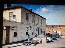 Midlands Hotel，位于曼斯菲尔德的酒店