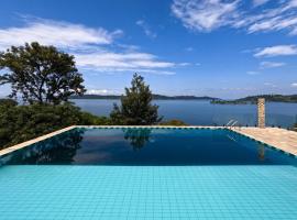 Umutuzo Lodge Kivu Lake，位于Buhoro的酒店