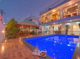 EMPYREAN STAY ll MYSTICAL VILLA ll 4BHK ll AC ll PRIVATE POOL ll