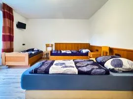 Hotelkamer voor drie personen op de begane grond - 33-5