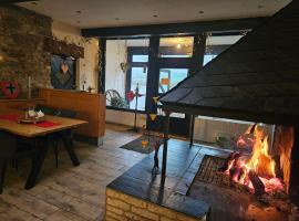 Hotel und Gasthaus Alte Schmiede，位于Heiningen的酒店