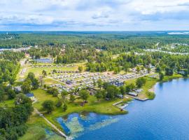 First Camp Herrg&aring;rdsliv - Kristinehamn，位于克里斯蒂娜港的自助式住宿