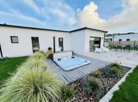 Villa 6 people, Spa and Sea View