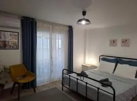 Iliana's Retreat by Greece Apartments