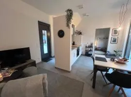 Modernes Tiny Apartment in Lage