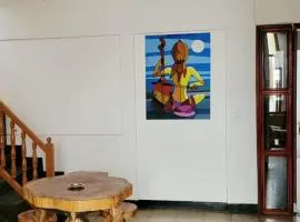 Melody 78 Hostel & Suites