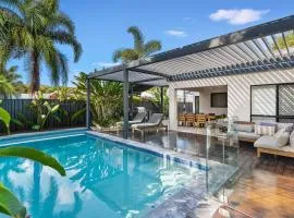 Curlews Nest 4BR Pool, BBQ & Kewerra Beach